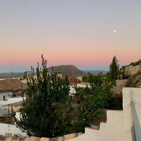 Fortress Jacuzzi Suites Xativa Exterior photo